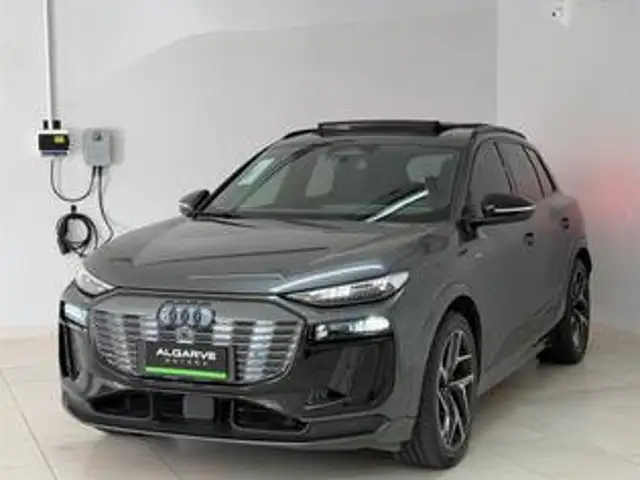 AUDI Q6 E-TRON 100 KW ELÉTRICO PERFORMANCE BLACK QUATTRO em Vila Velha, ES
