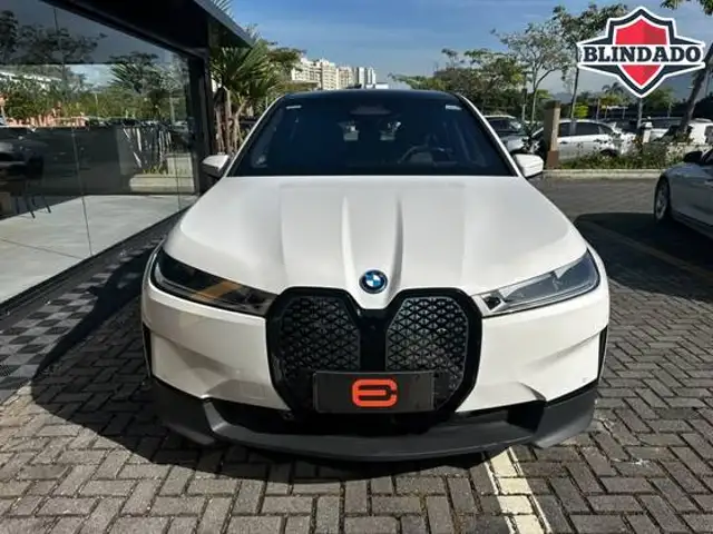 BMW iX ELÉTRICO XDRIVE40 em Rio de Janeiro, RJ