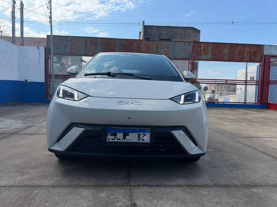 BYD DOLPHIN MINI 38 KW ELÉTRICO 5L em Alfenas, MG
