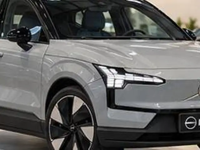 VOLVO EX30 69 KW ELÉTRICO ULTRA em São Paulo, SP