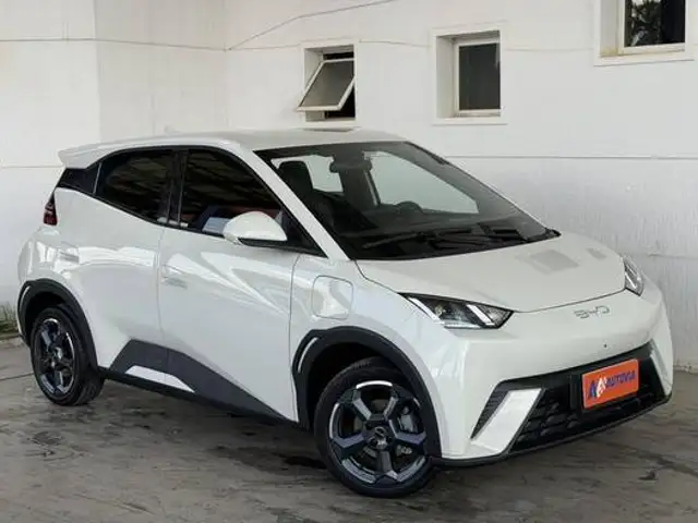 BYD DOLPHIN MINI 38 KW ELÉTRICO 5L em Brasília, DF