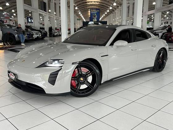 PORSCHE TAYCAN 4S ELÉTRICO em Curitiba, PR