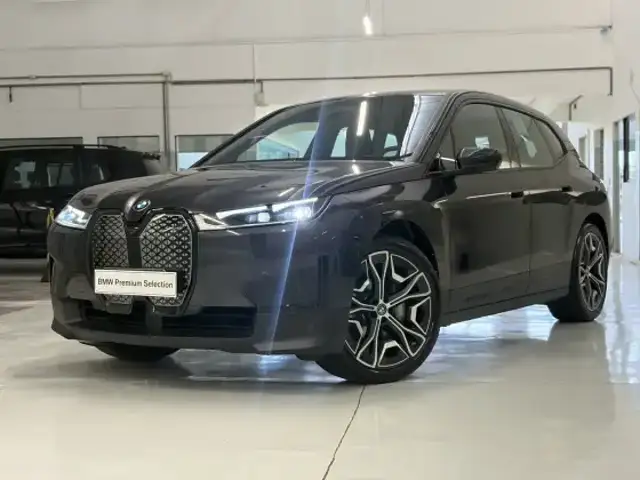BMW iX ELÉTRICO XDRIVE40 em Porto Velho, RO