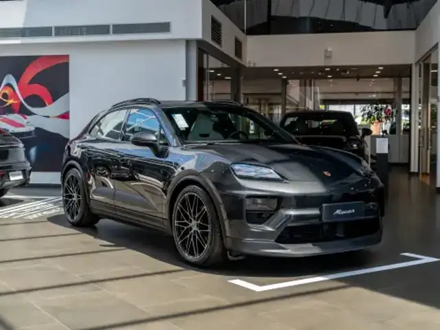 PORSCHE MACAN 4 ELÉTRICO em Brasília, DF