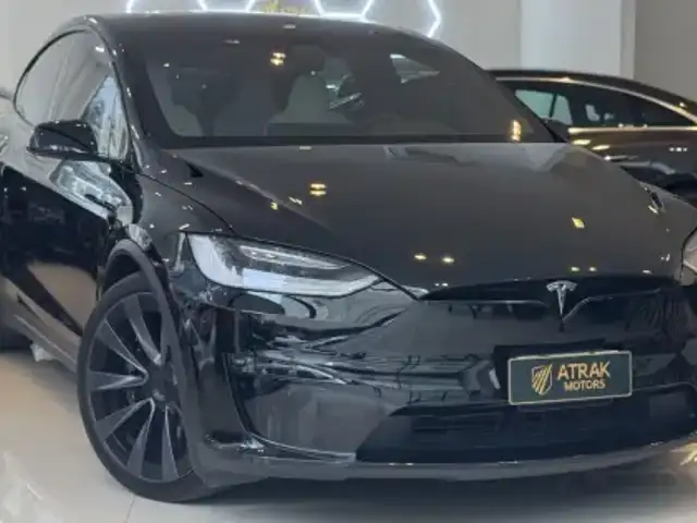 TESLA MODEL X ELÉTRICO PLAID em Itapema, SC