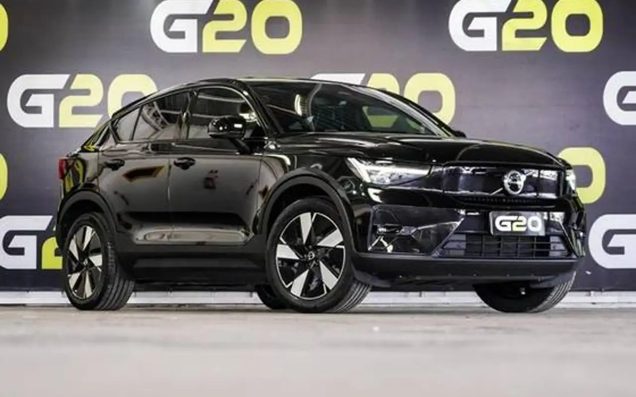 VOLVO C40 P6 RECHARGE ELECTRIC PLUS — foto 1 de 20