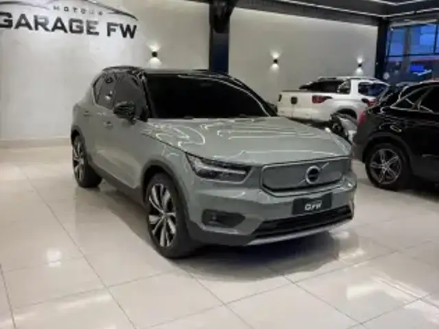 VOLVO XC40 P8 RECHARGE ELECTRIC BEV PURE AWD em Mogi das Cruzes, SP