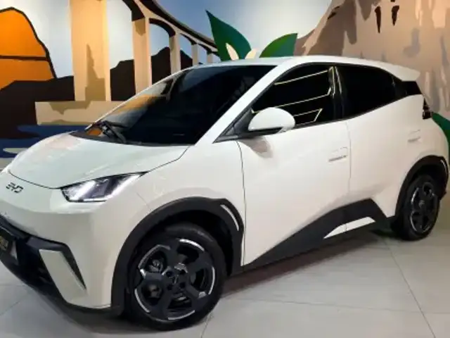 BYD DOLPHIN MINI 38 KW ELÉTRICO 5L em Vila Velha, ES