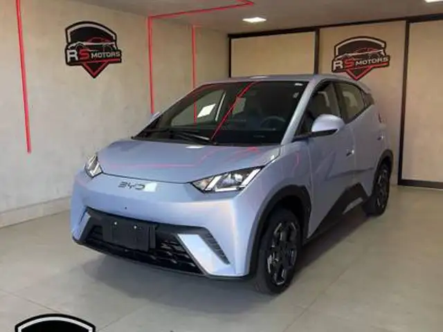 BYD DOLPHIN MINI 38 KW ELÉTRICO GS em Uberlândia, MG