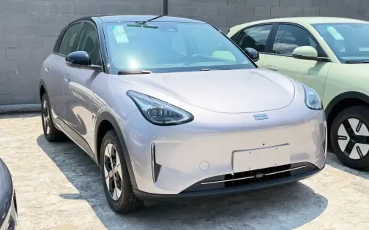 GEELY EX2 39,4 KW ELÉTRICO MAX — foto 1 de 18