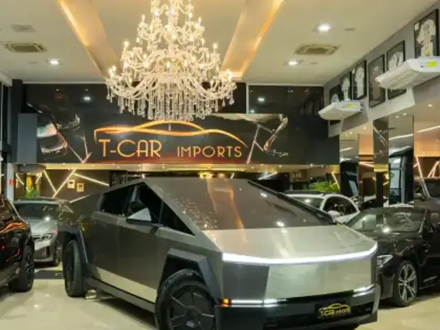 TESLA CYBERTRUCK 122,4 KW ELÉTRICO AWD em São Paulo, SP
