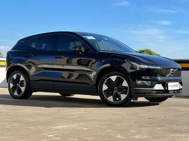 VOLVO EX30 69 KW ELÉTRICO CORE em Canoas, RS