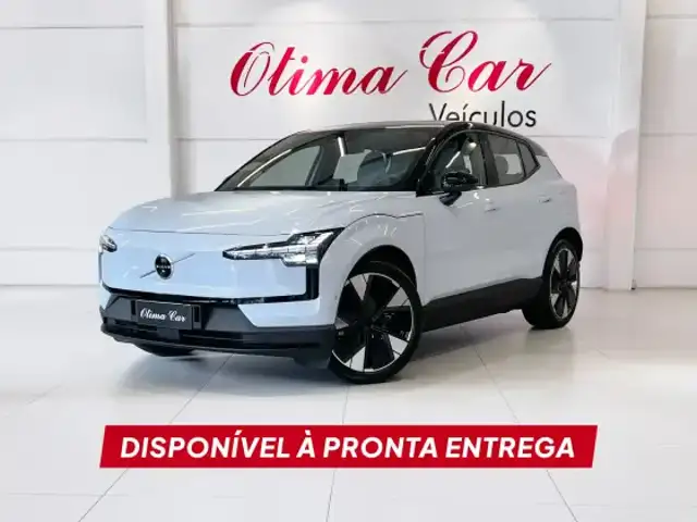 VOLVO EX30 69 KW ELÉTRICO PERFORMANCE ULTRA em Flores da Cunha, RS