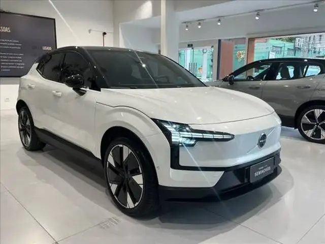 VOLVO EX30 69 KW ELÉTRICO ULTRA em Santo André, SP