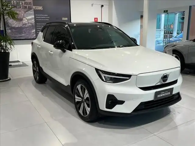 VOLVO XC40 P6 RECHARGE ELECTRIC PLUS em Santo André, SP