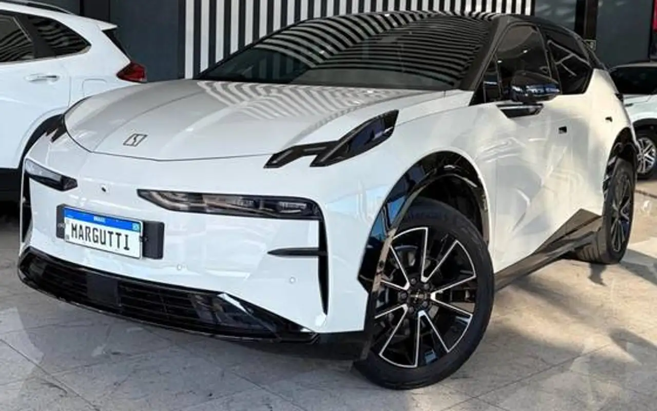 ZEEKR X 66 KW ELÉTRICO PREMIUM — foto 1 de 20