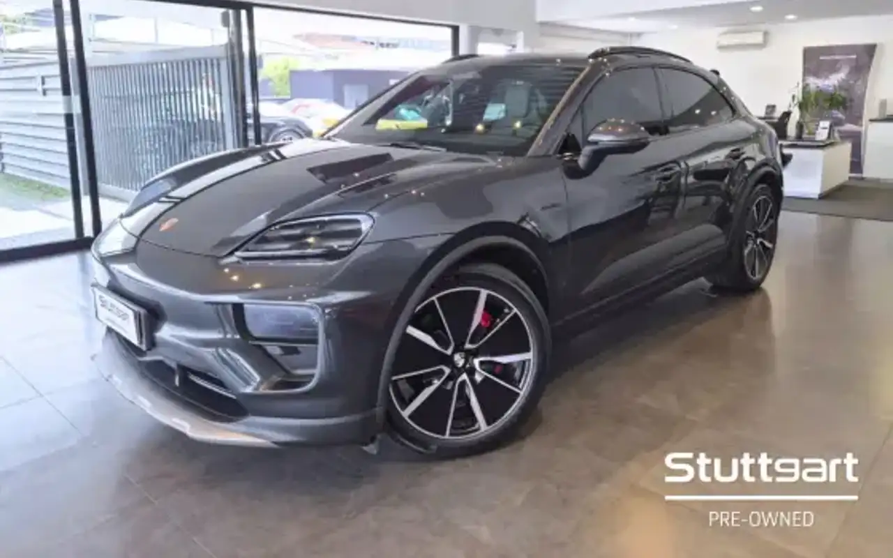 PORSCHE MACAN 4S ELÉTRICO — foto 1 de 14