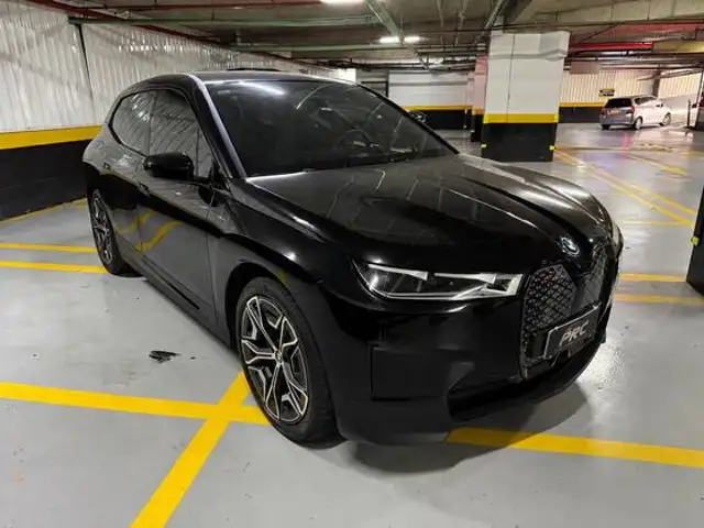 BMW iX ELÉTRICO XDRIVE40 em São Paulo, SP