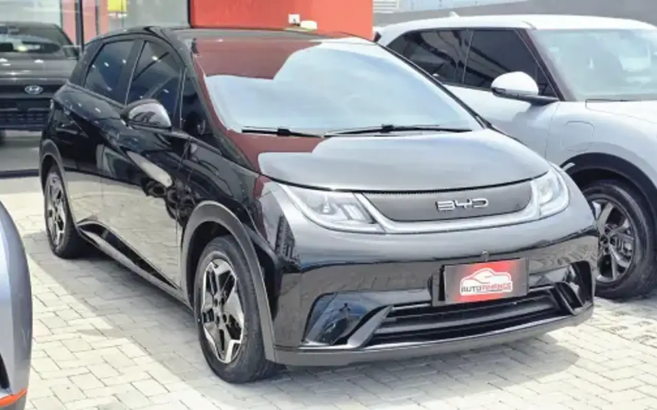 BYD DOLPHIN 44,9 KW ELÉTRICO — foto 1 de 18