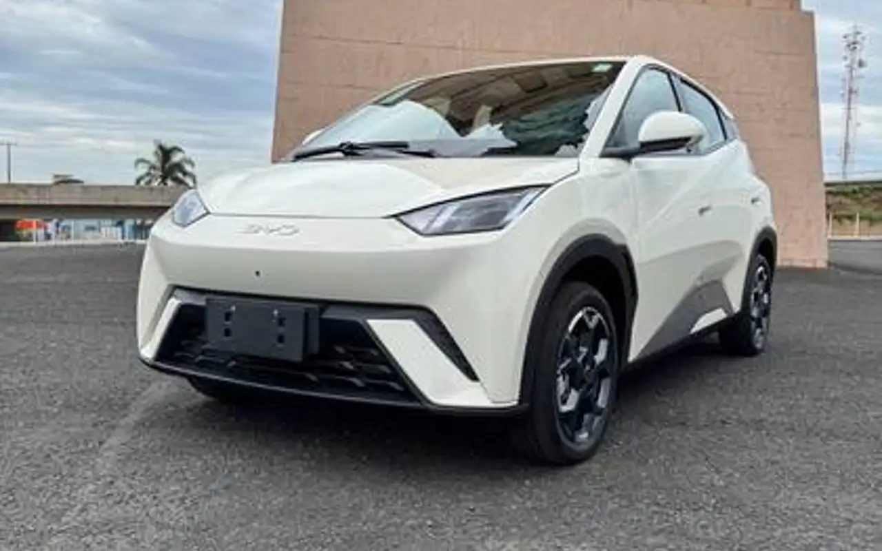 BYD DOLPHIN MINI 38 KW ELÉTRICO GS — foto 1 de 11