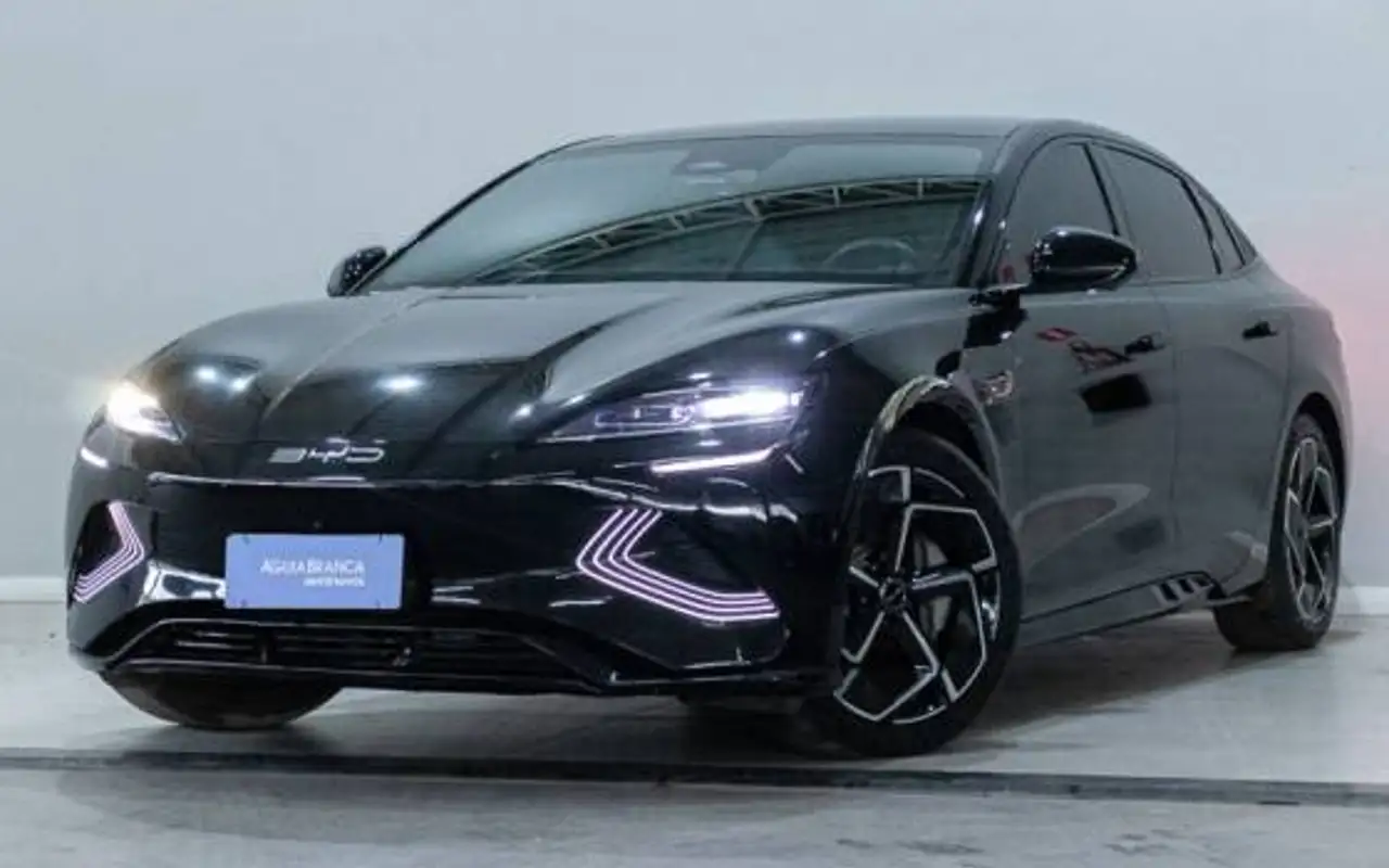 BYD SEAL 82,5 KW ELÉTRICO AWD — foto 1 de 20