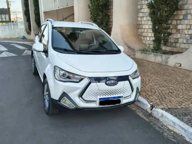 JAC IEV20 ELÉTRICO AUTOMÁTICO em São José do Rio Preto, SP
