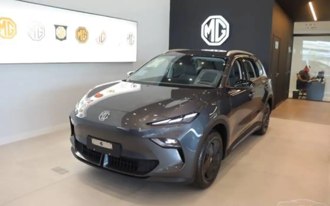 MG S5 64 KW ELÉTRICO COMFORT — foto 1 de 13