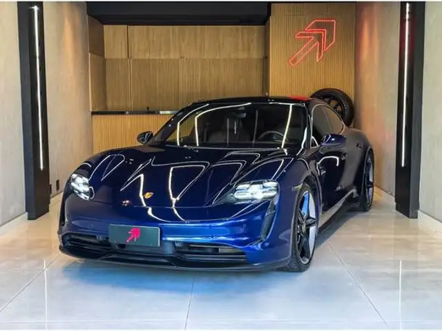 PORSCHE TAYCAN 4S ELÉTRICO em Rio de Janeiro, RJ