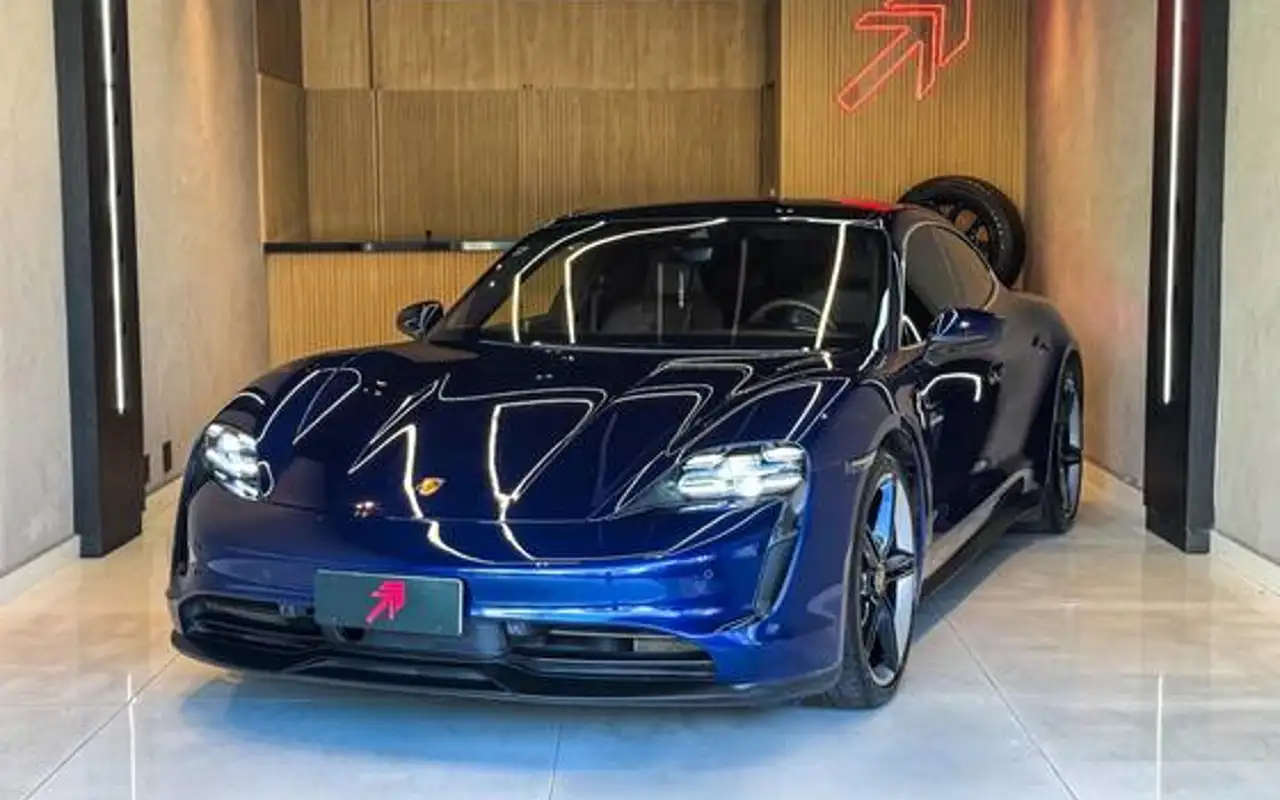 PORSCHE TAYCAN 4S ELÉTRICO — foto 1 de 9