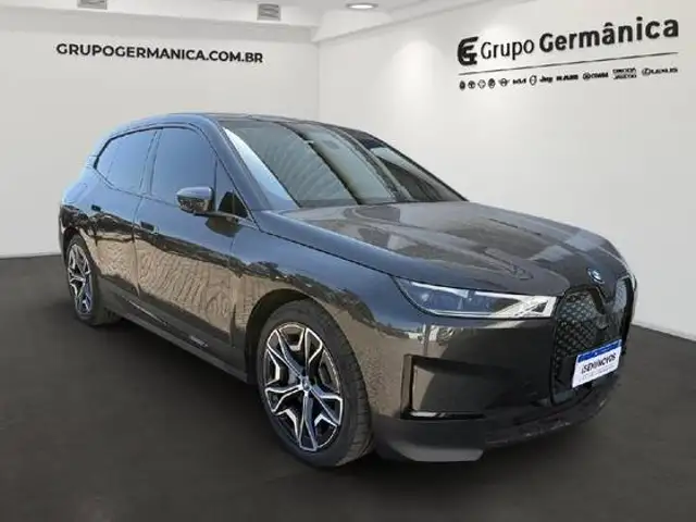 BMW iX ELÉTRICO XDRIVE40 em Sorocaba, SP