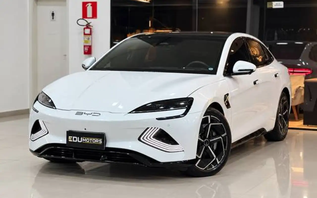 BYD SEAL 82,5 KW ELÉTRICO AWD — foto 1 de 20