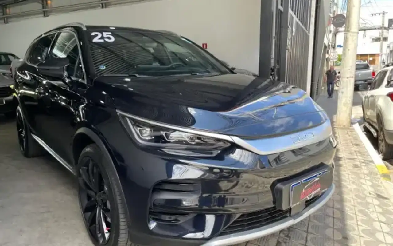 BYD TAN ELÉTRICO AWD — foto 1 de 10