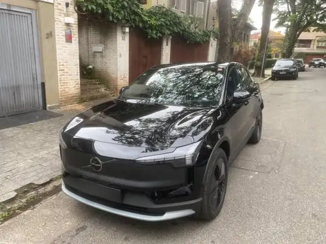 VOLVO EX30 69 KW ELÉTRICO CROSS COUNTRY em São Paulo, SP