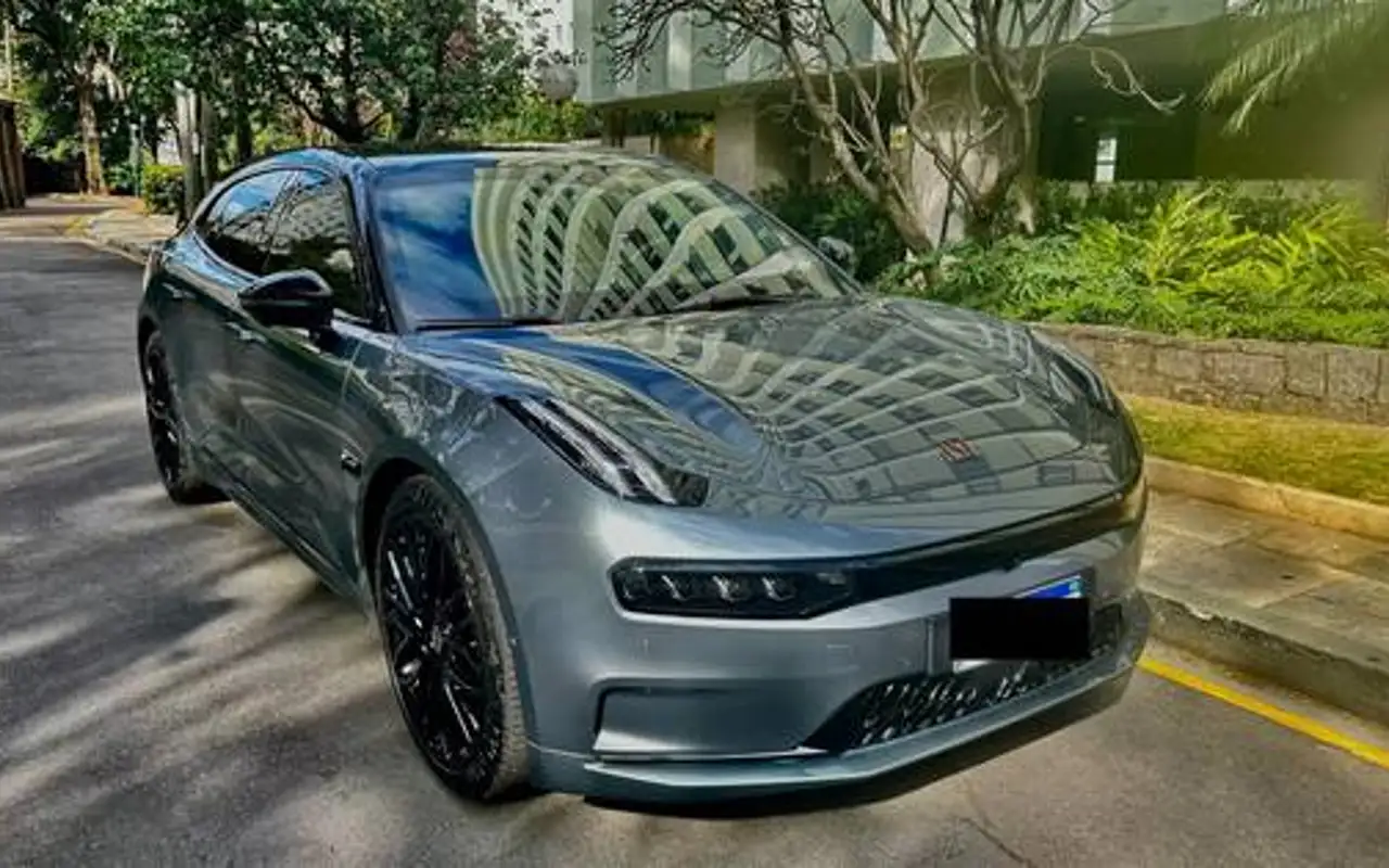 ZEEKR 001 100 KW ELÉTRICO FLAGSHIP AWD — foto 1 de 8