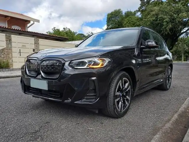 BMW iX3 ELÉTRICO M SPORT em São José dos Campos, SP
