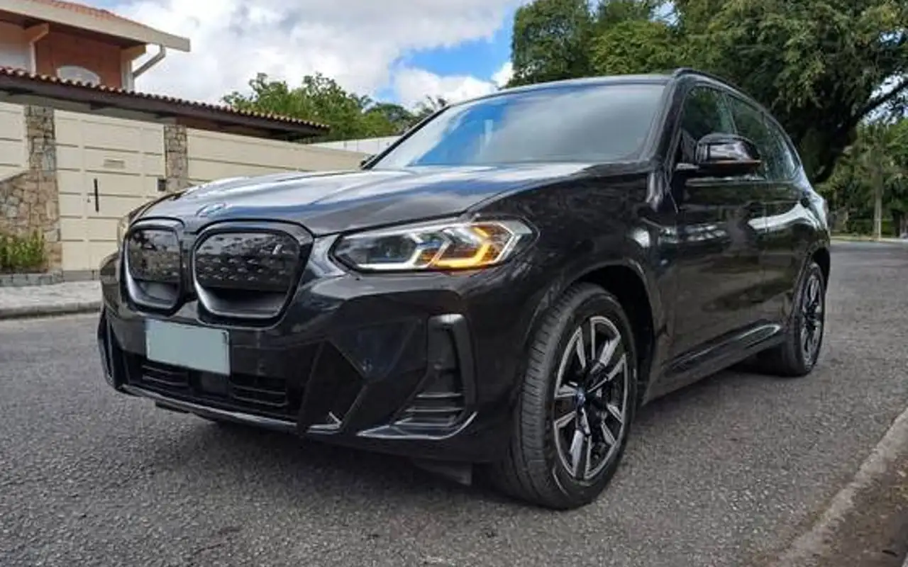 BMW iX3 ELÉTRICO M SPORT — foto 1 de 8