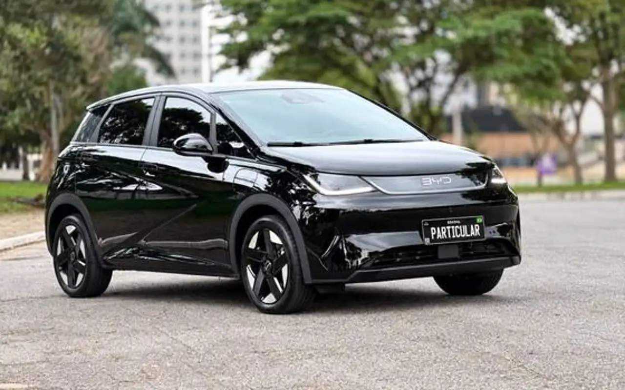 BYD DOLPHIN 45,1 KW ELÉTRICO SE — foto 1 de 8