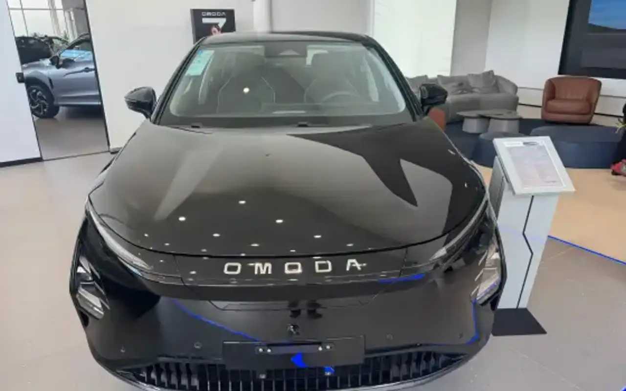 OMODA E5 61,1 KW ELÉTRICO — foto 1 de 16