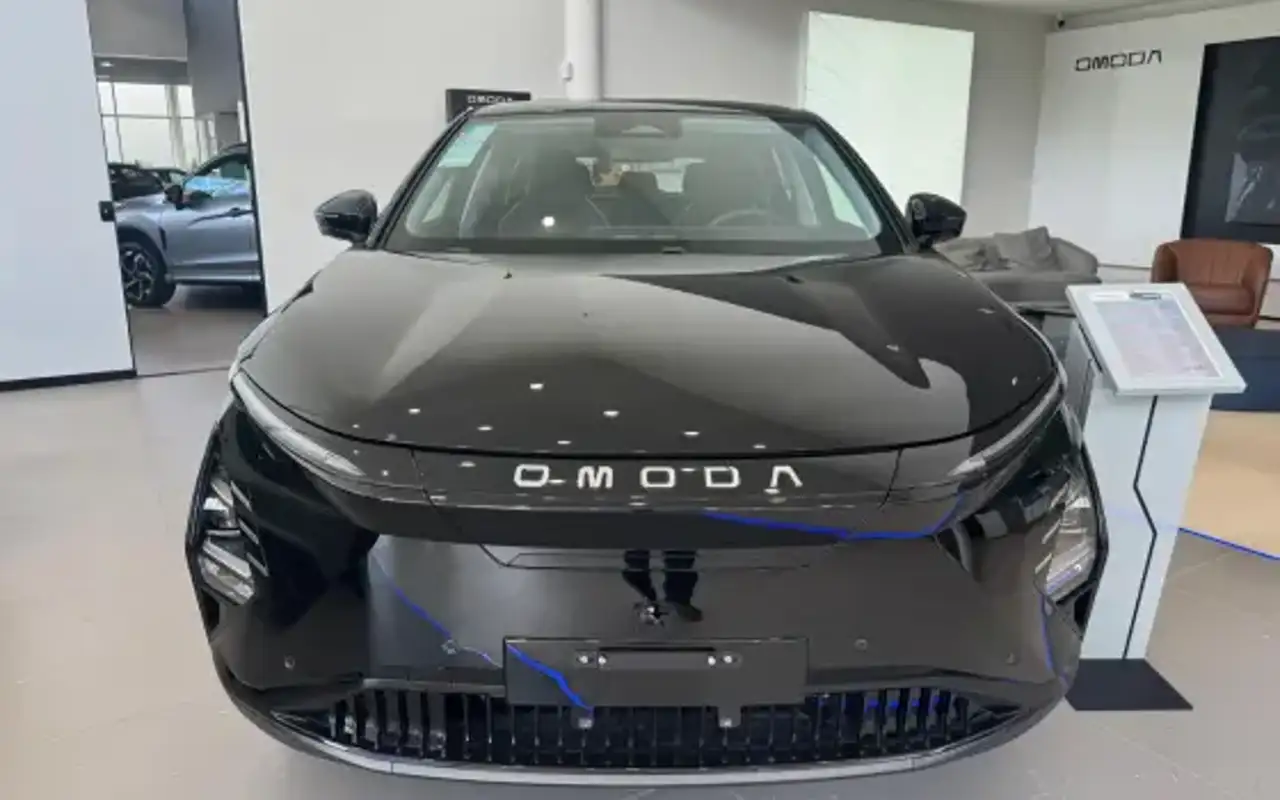 OMODA E5 61,1 KW ELÉTRICO — foto 1 de 16