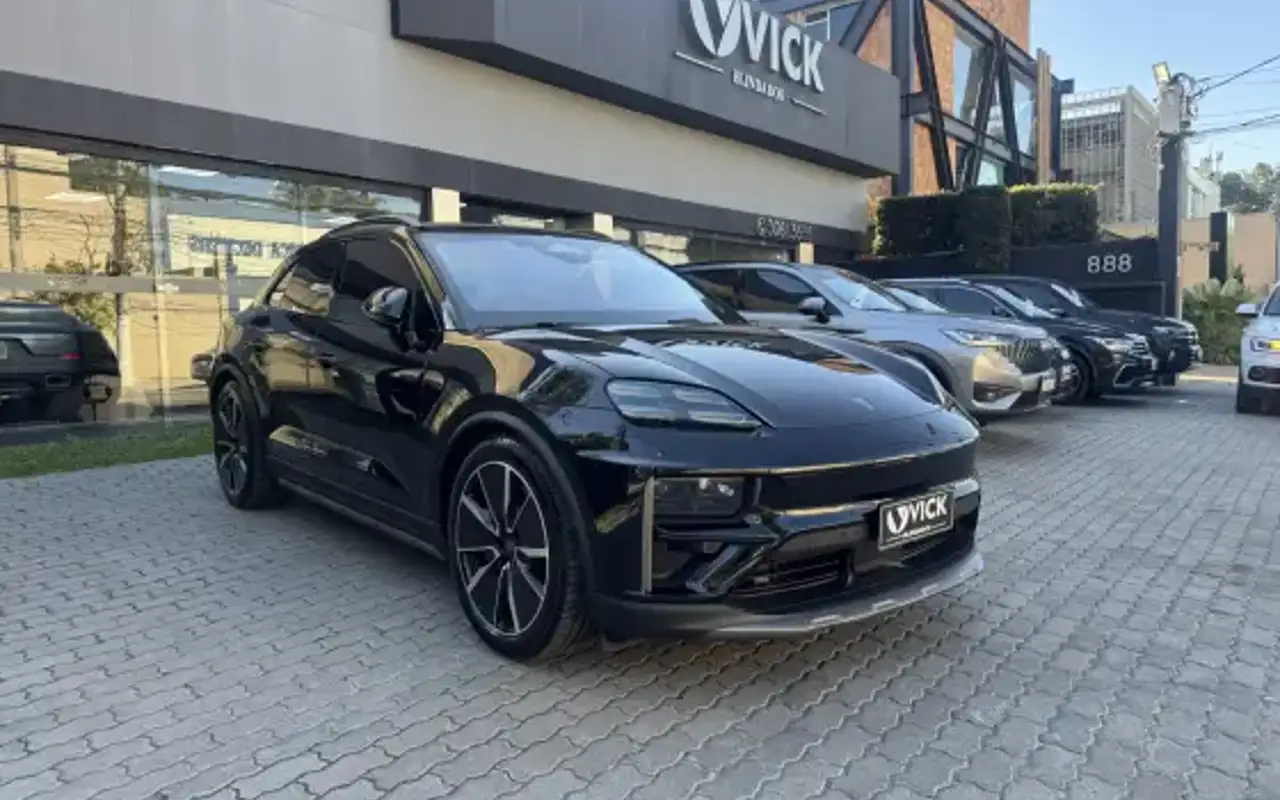 PORSCHE MACAN TURBO ELÉTRICO — foto 1 de 10