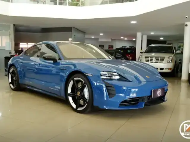 PORSCHE TAYCAN TURBO ELÉTRICO em Goiânia, GO