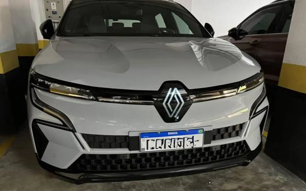 RENAULT MEGANE 60 KW ELÉTRICO E-TECH EV60 — foto 1 de 4
