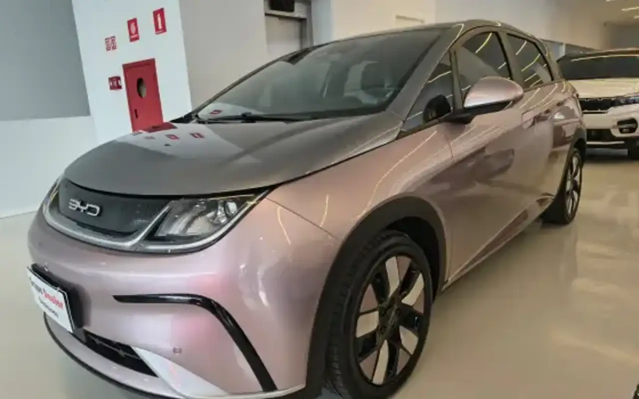 BYD DOLPHIN 60,5 KW ELÉTRICO PLUS — foto 1 de 16