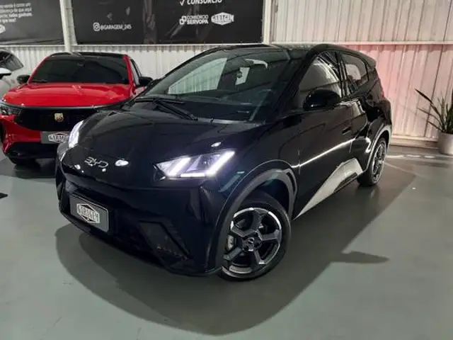 BYD DOLPHIN MINI 38 KW ELÉTRICO 5L em Curitiba, PR