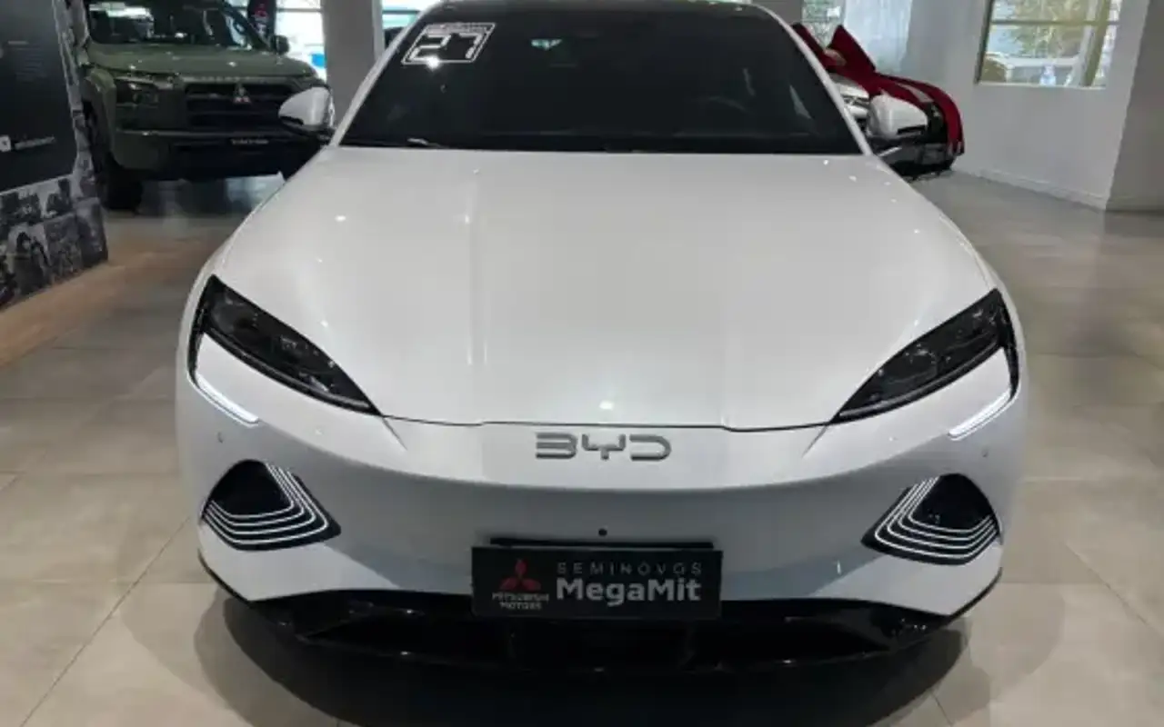 BYD SEAL 82,5 KW ELÉTRICO AWD — foto 1 de 19