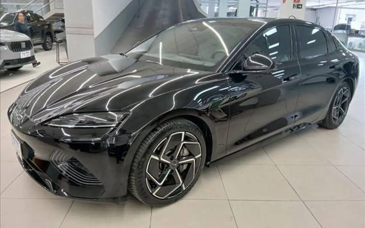 BYD SEAL 82,5 KW ELÉTRICO AWD — foto 1 de 14