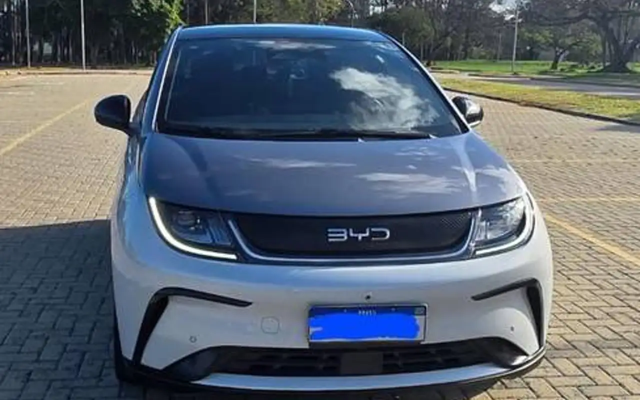BYD DOLPHIN 60,5 KW ELÉTRICO PLUS — foto 1 de 8