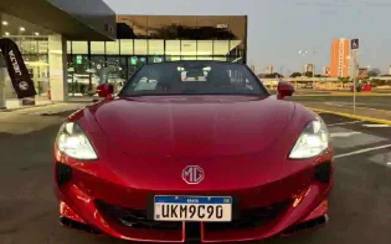 MG CYBERSTER 77 KW ELÉTRICO GT AWD — foto 1 de 8