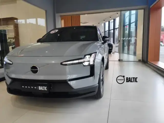 VOLVO EX30 69 KW ELÉTRICO ULTRA em São Paulo, SP