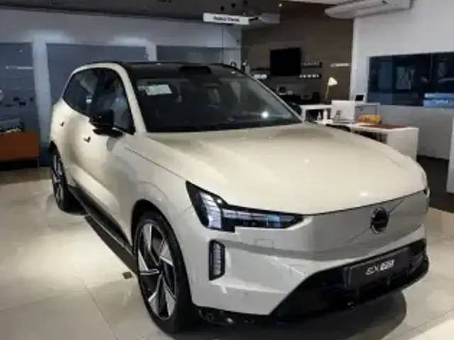 VOLVO EX90 P8 RECHARGE TWIN ELECTRIC PERFORMANCE ULTRA AWD em Goiânia, GO